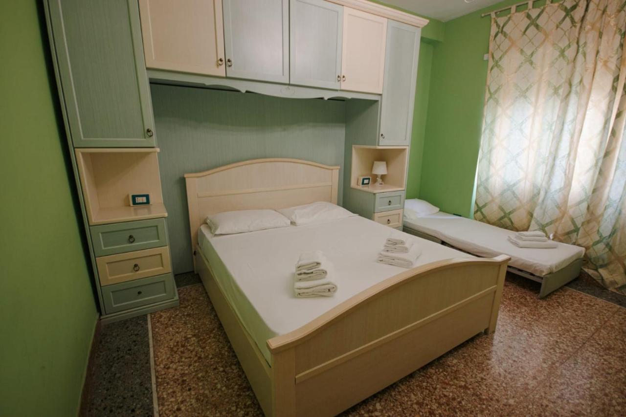 Appartamenti Romolo E Remo Exteriör bild
